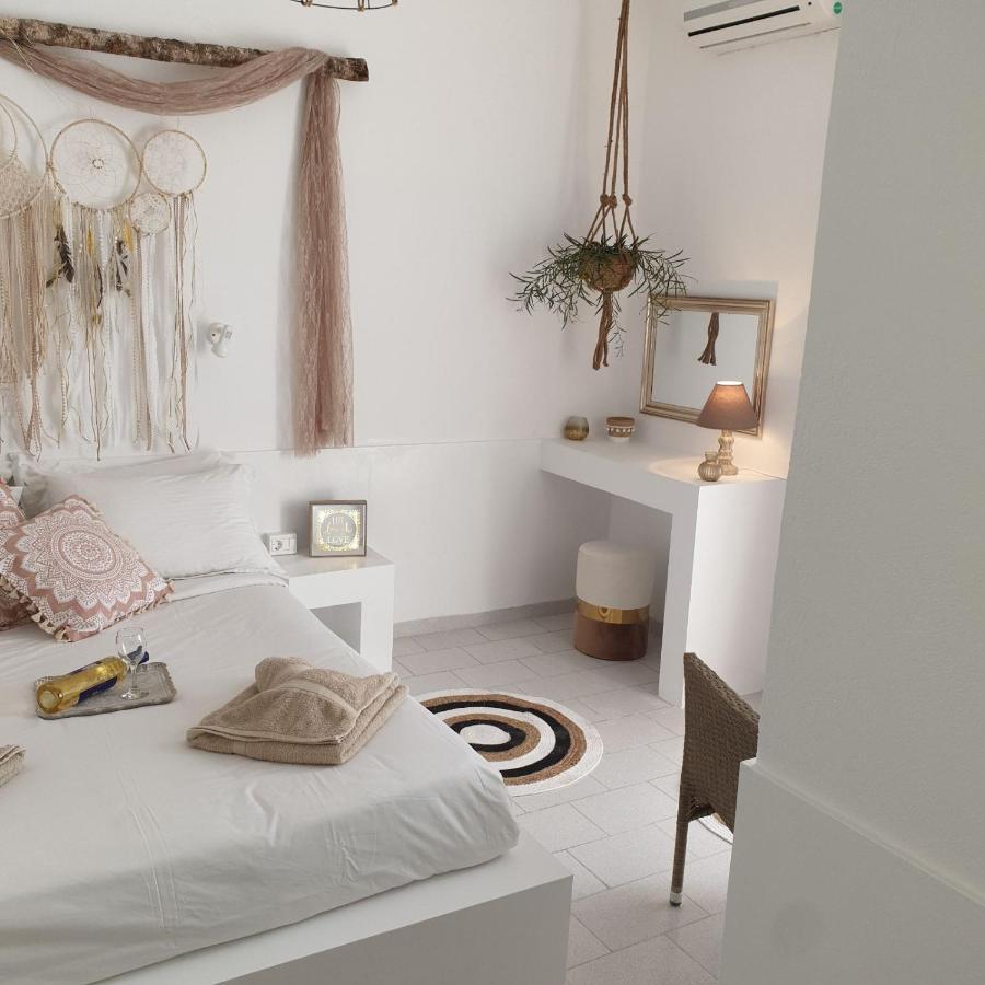 Sagma Central Rooms Perissa  Ngoại thất bức ảnh