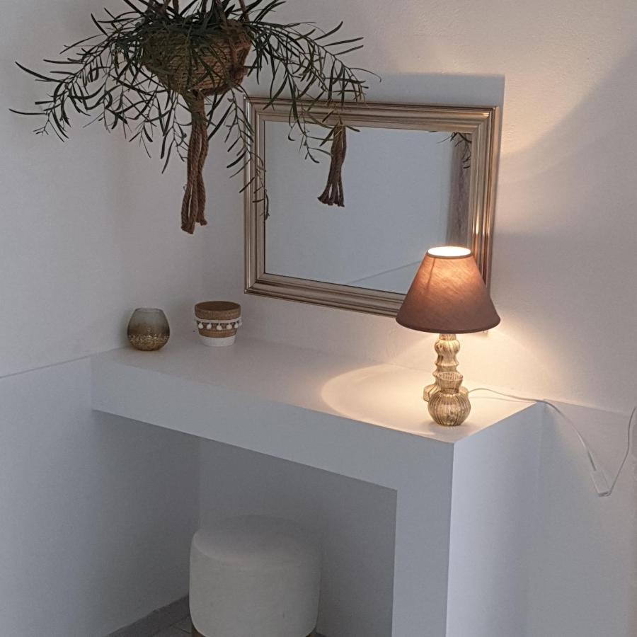 Sagma Central Rooms Perissa  Ngoại thất bức ảnh